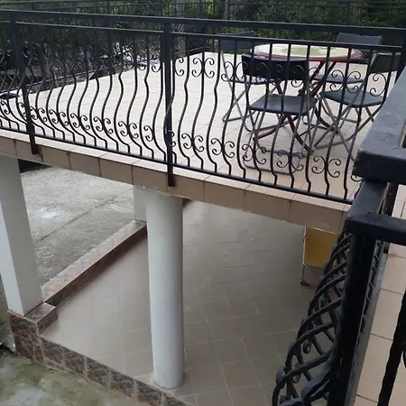 Casa Ade * Călimăneşti